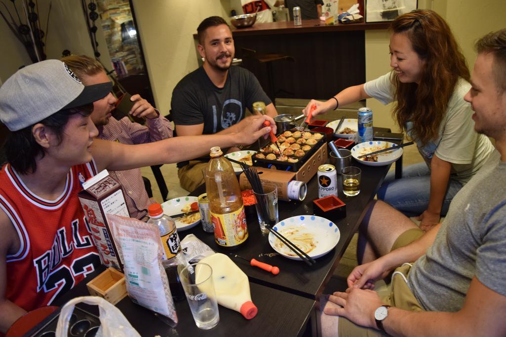 Fuku Hostel Namba Ōsaka Extérieur photo
