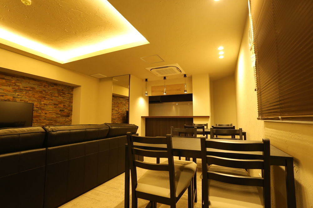 Fuku Hostel Namba Ōsaka Extérieur photo