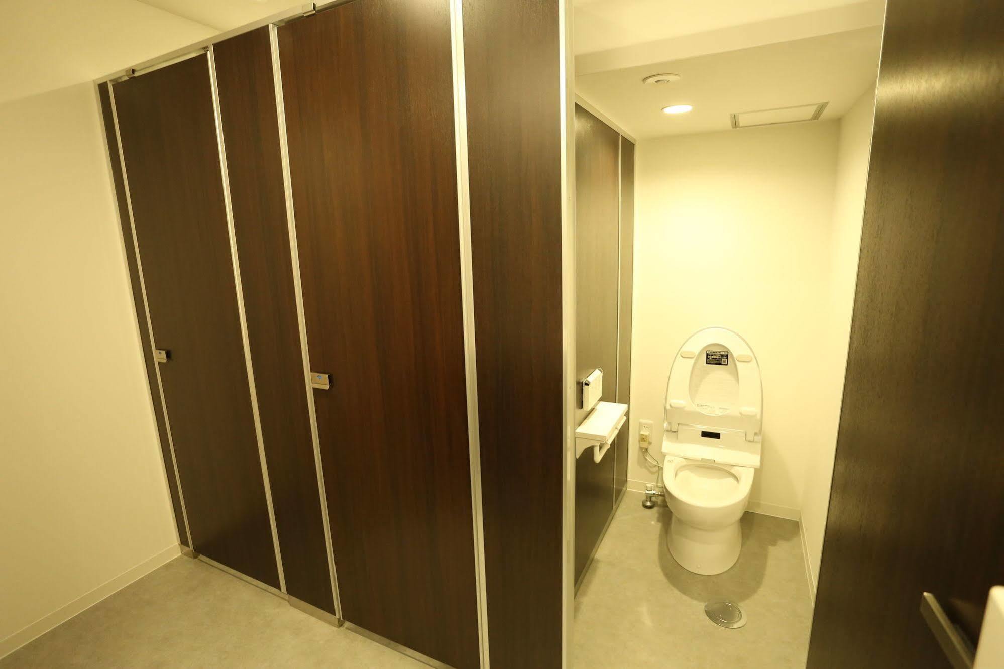 Fuku Hostel Namba Ōsaka Extérieur photo