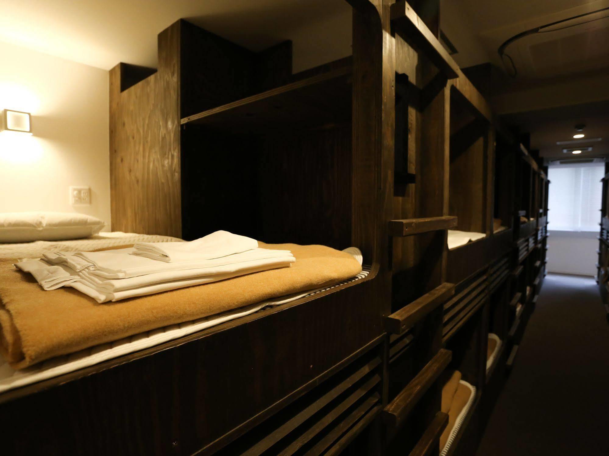 Fuku Hostel Namba Ōsaka Extérieur photo